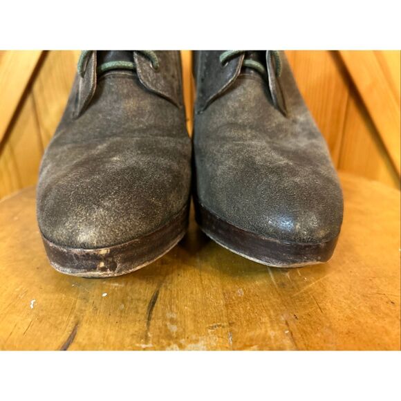 FRYE Sz 7.5M Harlow Distressed Brown Leather Laces Heeled Ankle Boots - Picture 11 of 11